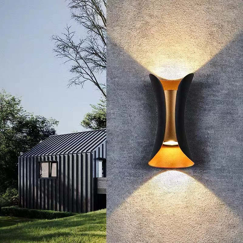 Moderne LED-Wandleuchte für den Außenbereich 0