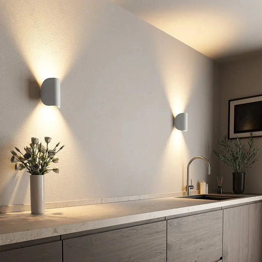 Moderne LED-Wandleuchte für stilvolle Wohnräume 3