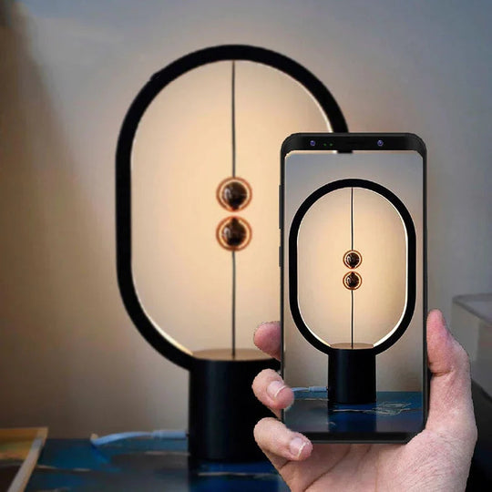 Moderne Mini Balance Nachtlicht Kinder mit Magnetischer Steuerung und Sanfter Lichtverteilung 4