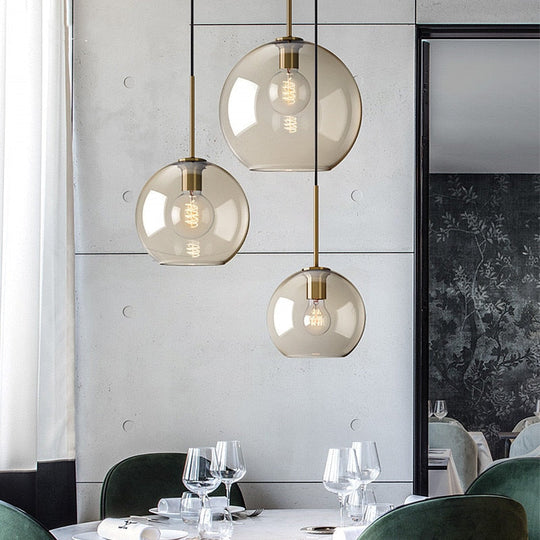 Moderne Pendelleuchte aus Glas für stilvolle Räume 3