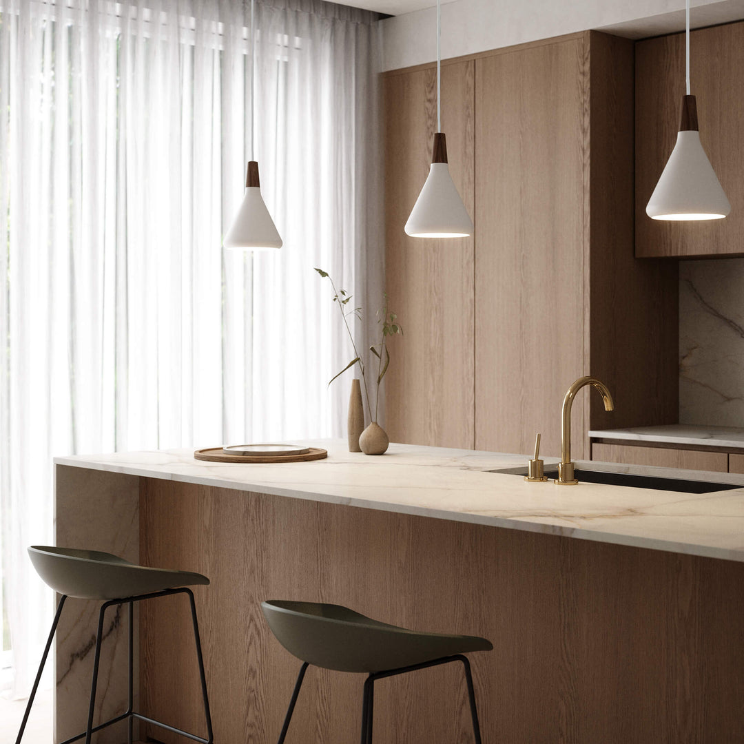 Moderne Pendelleuchte im konischen Design 1
