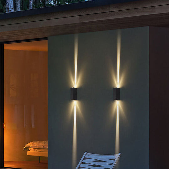 Moderne Rechteckige LED-Außenwandleuchte 1