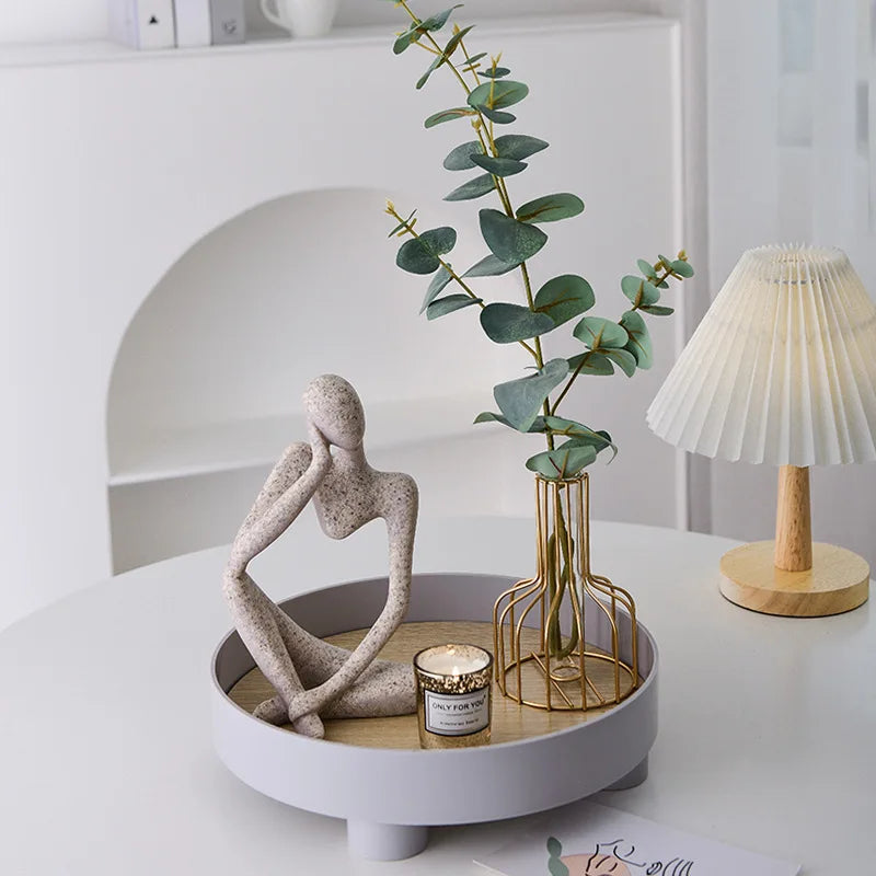 Moderne Skulptur Frau Figur für Büro und Zuhause 2