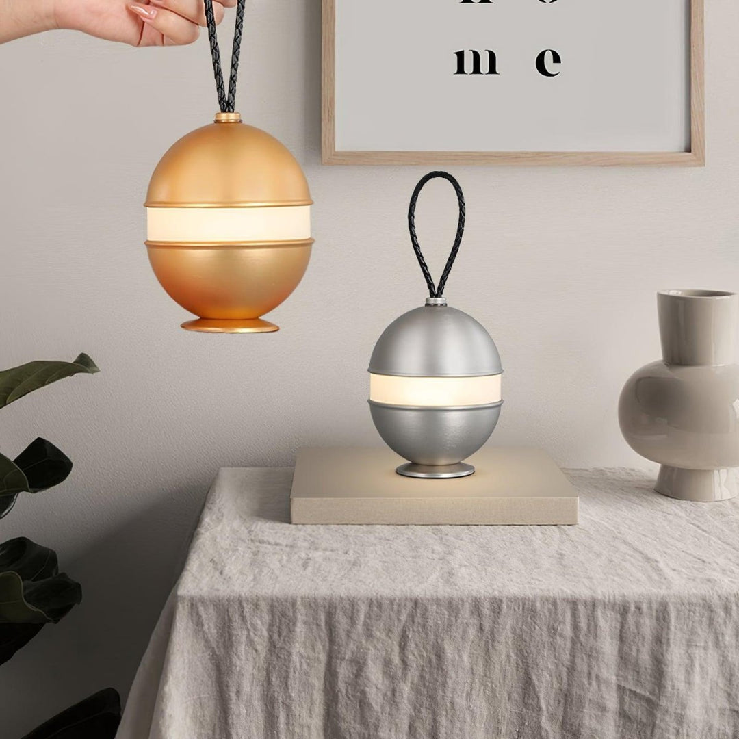 Moderne Tischlampe mit Touch-Funktion 2