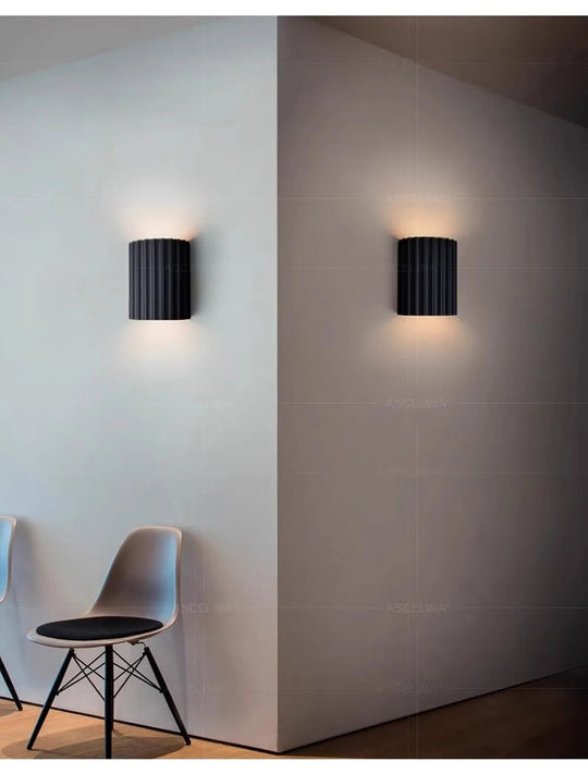 Moderne Wandlampe Kunstharz Design 8