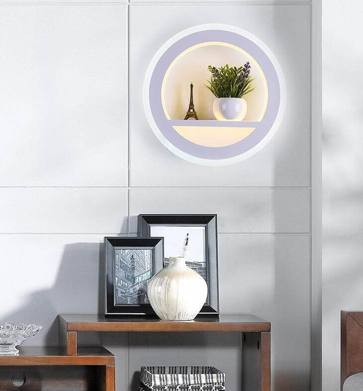 Moderne Wandlampe mit LED-Beleuchtung 1