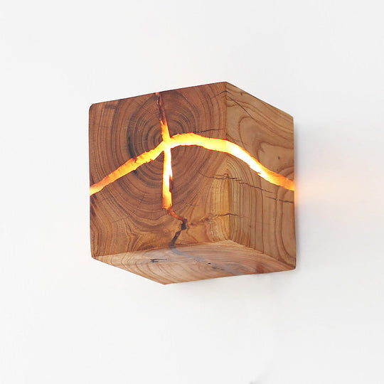 Moderne Wandleuchte Cube Crack für Innenräume 0