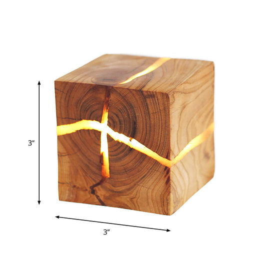Moderne Wandleuchte Cube Crack für Innenräume 2