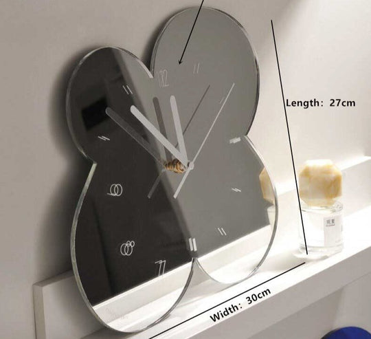 Moderne Wanduhr mit Blumenmuster für jeden Raum 4