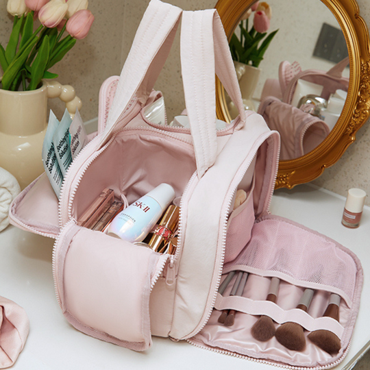 Multifunktionale Kulturtasche für Damen 2