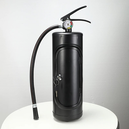 Origineller Flaschenhalter im Feuerlöscher-Stil 9