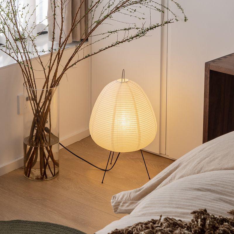 Papierlampe mit japanischer Inspiration für stilvolle Beleuchtung 0