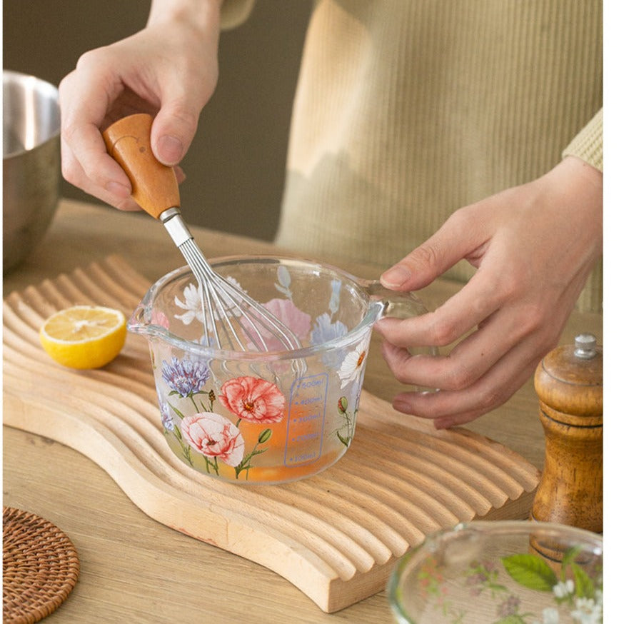Retro Messbecher mit Blumenmuster und Deckel 6