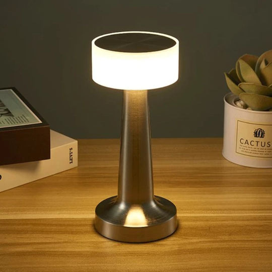 Retro Tischlampe für Bar und Café 1