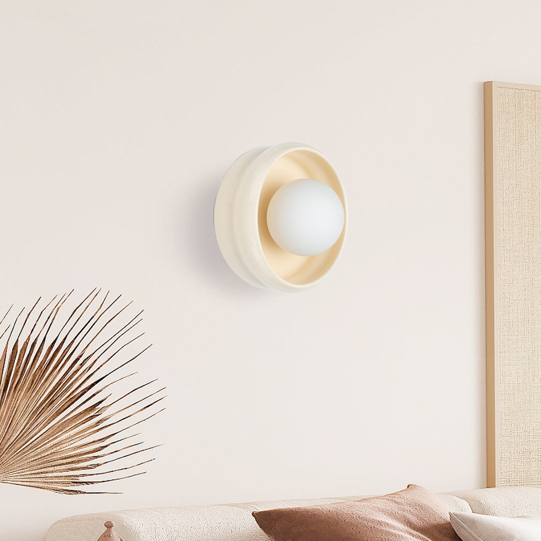 Runde Wandleuchte Circo im modernen Design 4
