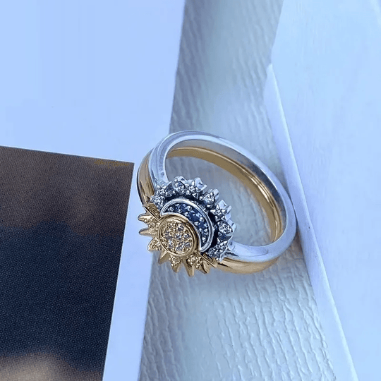 Silberring mit Mond- und Sonnendesign 1