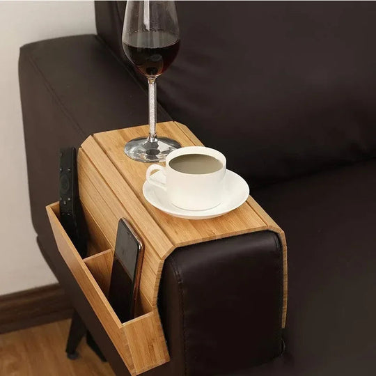 Sofa-Armlehnen-Organizer für ein aufgeräumtes Wohnzimmer 0