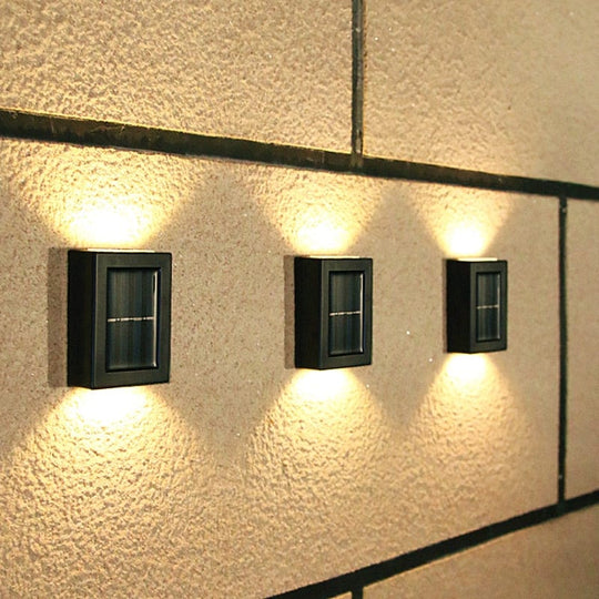 Solarbetriebene Wandleuchte für die Terrasse 0