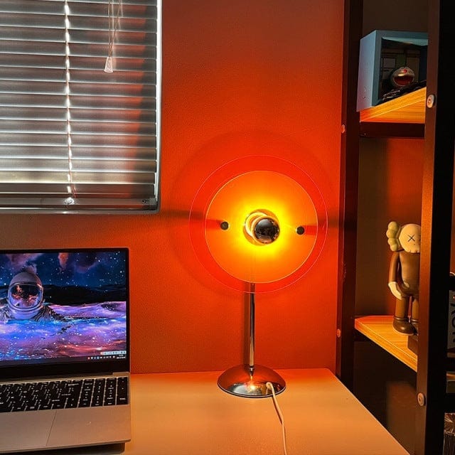 Stehlampe mit Sonnenuntergangsprojektion für kreative Lichtgestaltung 9
