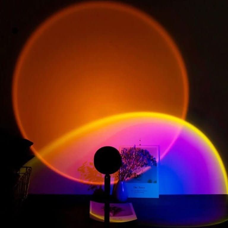 Stimmungsvolle Stehlampe mit LED-Technologie für entspannendes Licht und individuelle Farbmodi 4