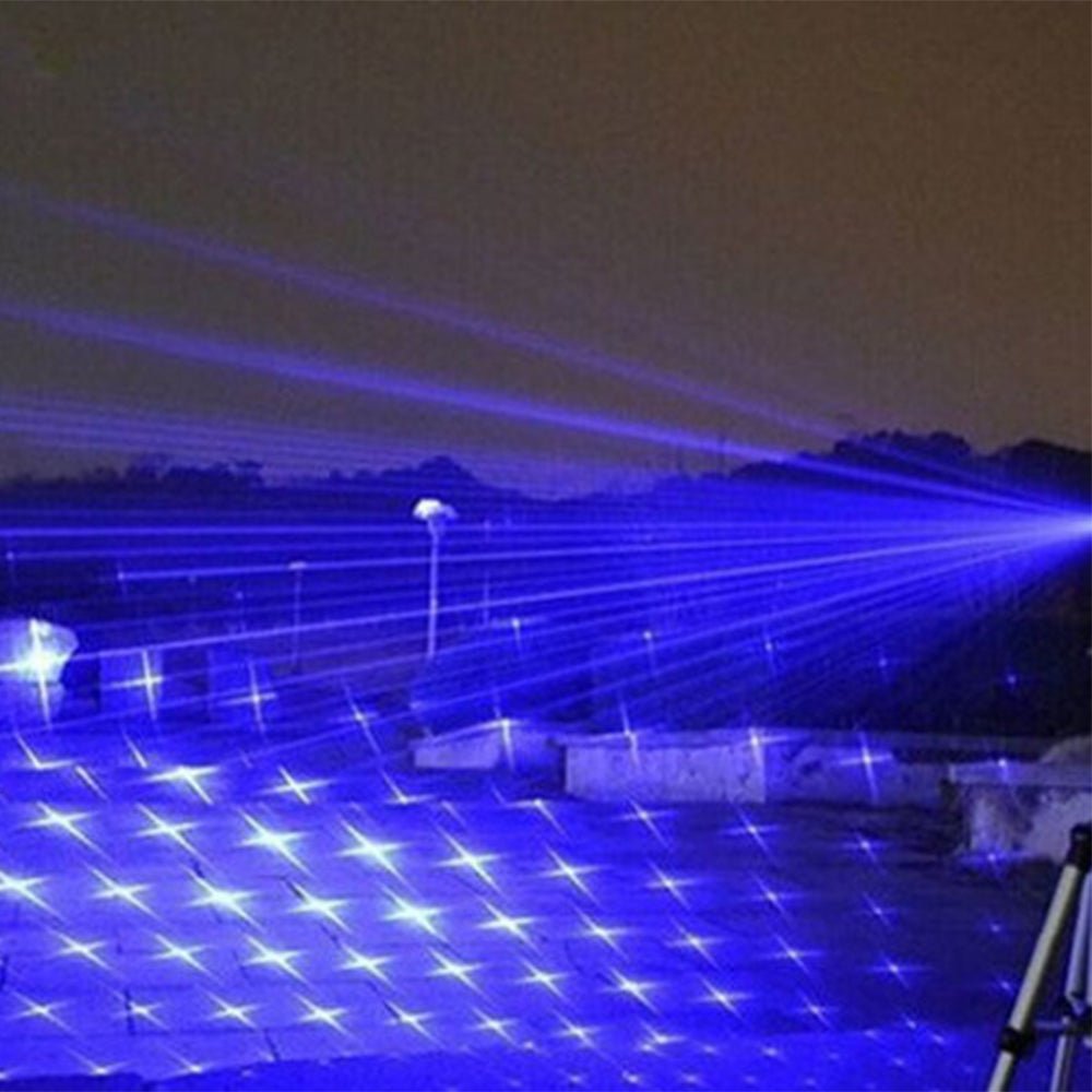 Taktische Taschenlampe mit Blauem Laserstrahl für Outdoor-Abenteuer 7