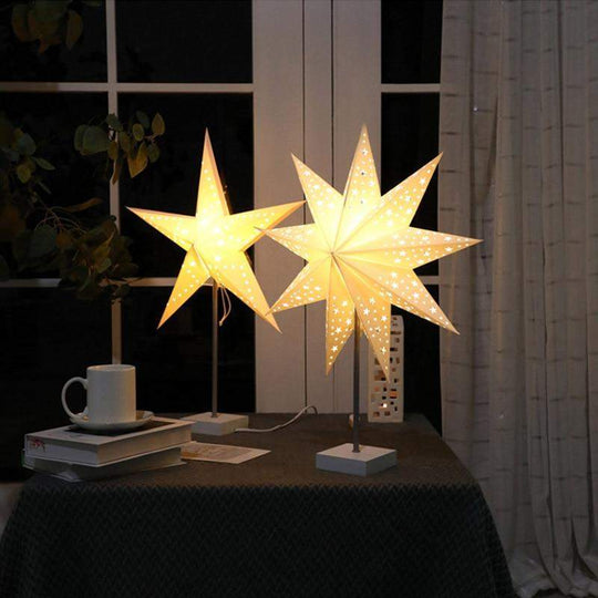 Tischlampe Sternen-Design Für Gemütliche Atmosphäre 2