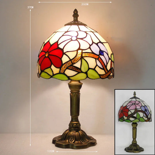 Tischlampe im Tiffany-Stil mit Farbspiel 7