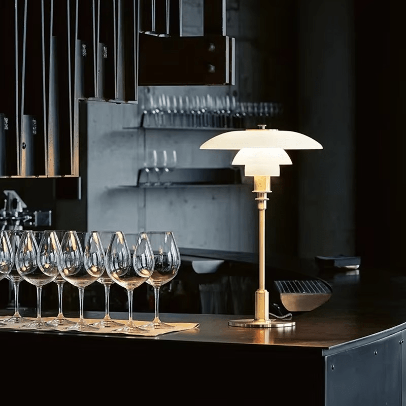 Tischleuchte im skandinavischen Design mit dimmbarem Licht 5