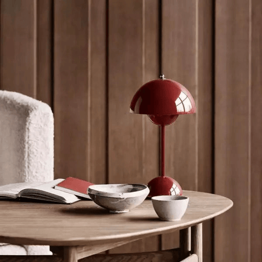 Tragbare LED-Tischlampe im skandinavischen Design 2