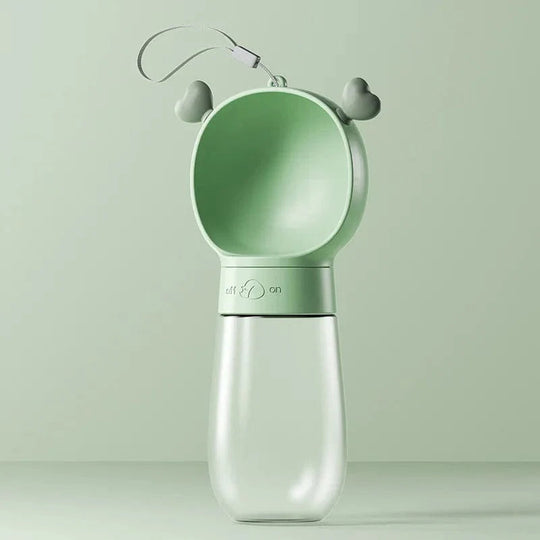 Tragbare Wasserflasche für Hunde und Katzen 6