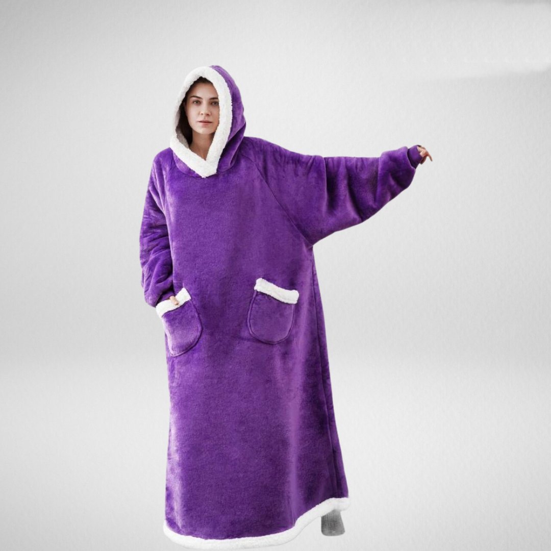 Übergroße Decke mit Kapuze und warmer Fleece-Innenseite 4
