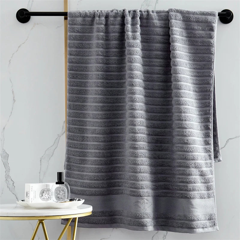 Unisex Badetuch mit Rippenstruktur und Markenstickerei 7