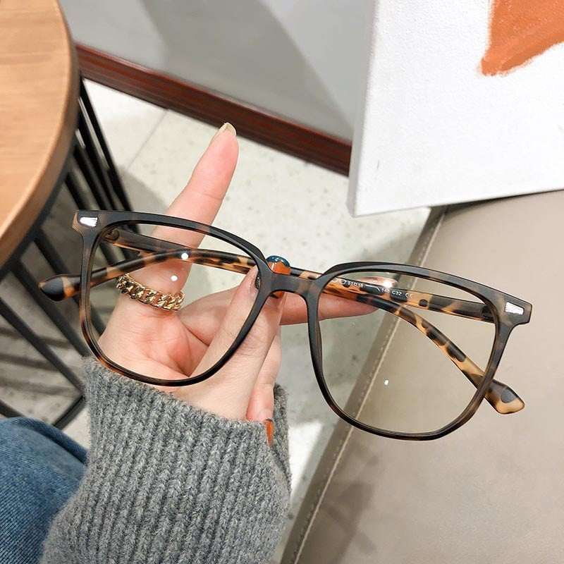 Unisex Dioptrienbrille Quadratisches Design für Komfort und Stil 9