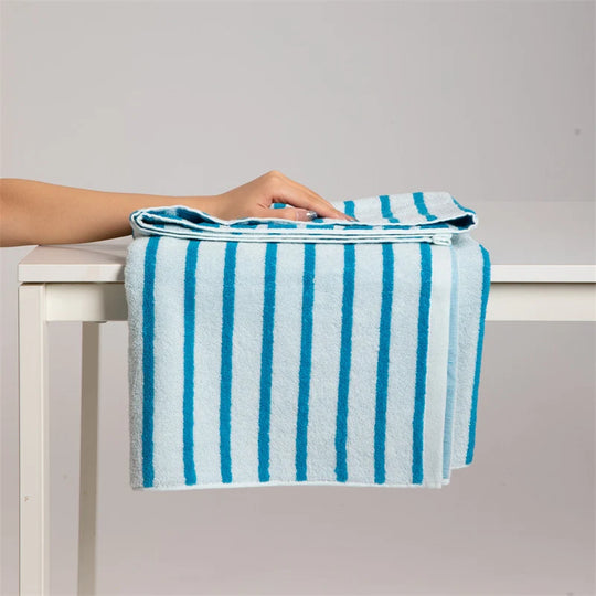 Unisex Frotteehandtuch mit Streifenmuster und hoher Saugfähigkeit 0