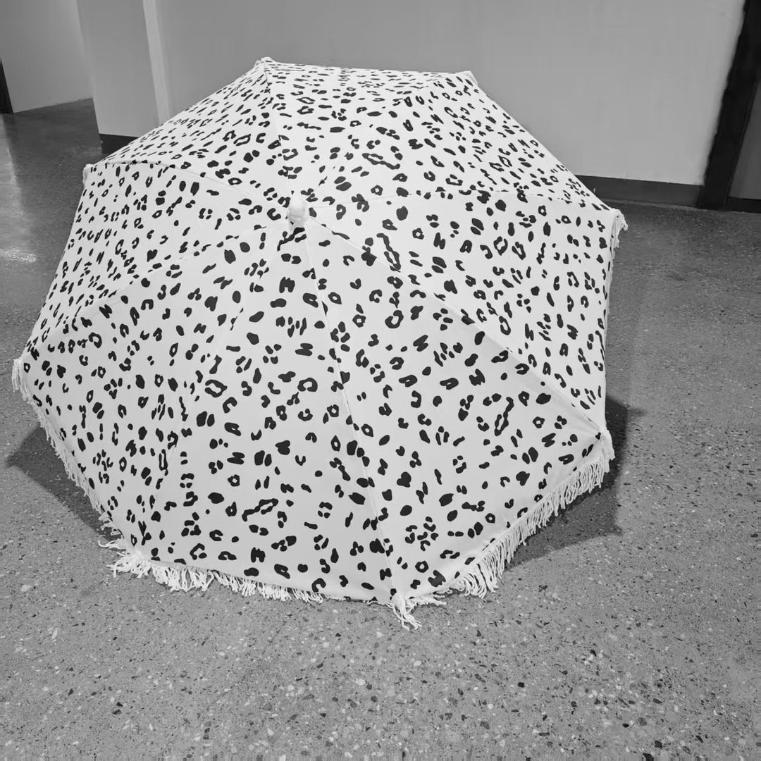 Unisex Sonnenschirm mit Leopardenmuster für Strand und Garten 0