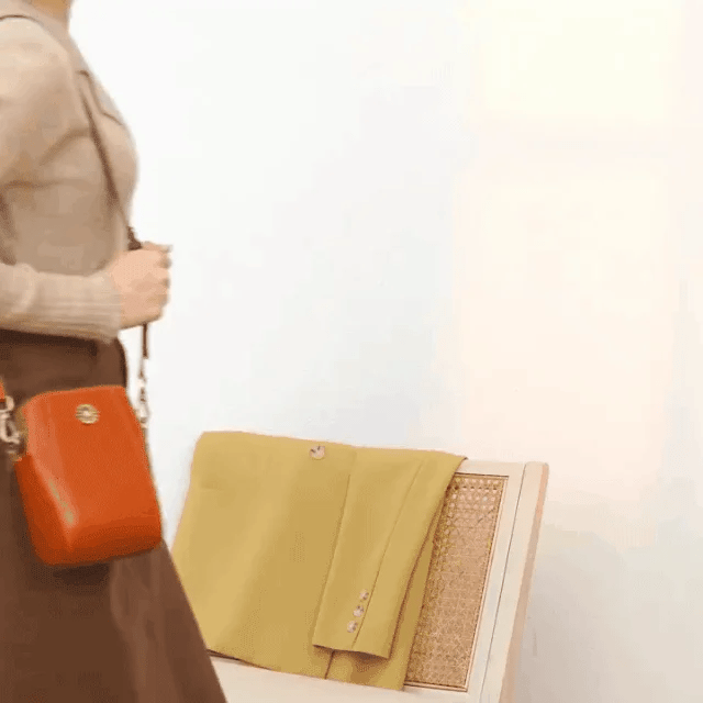 Vertikale Handyhülle für Damen und Herren – Modernes Design mit Vielseitigen Tragemöglichkeiten 3