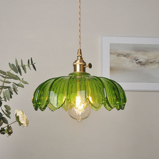 Vintage Pendelleuchte mit Blumenmuster für stilvolle Innenräume 1