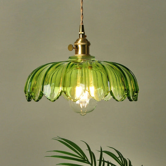 Vintage Pendelleuchte mit Blumenmuster für stilvolle Innenräume 10
