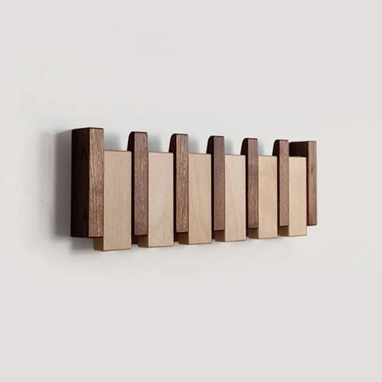 Wandgarderobe aus Holz mit klappbaren Haken 1