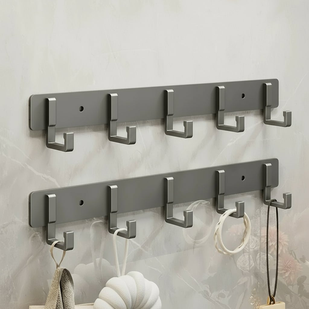 Wandgarderobe mit schwarzen Haken für modernes Wohnen 20