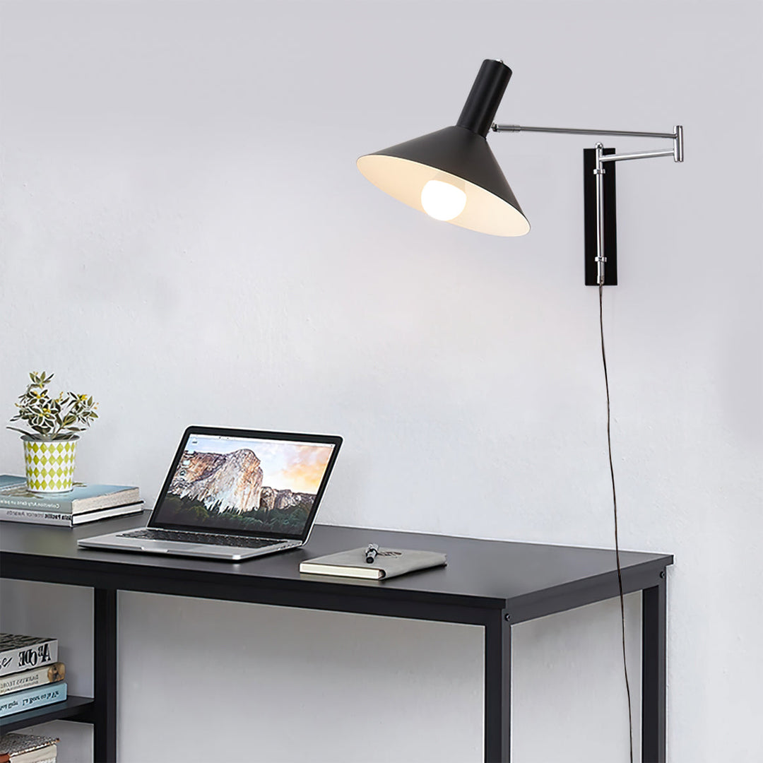 Wandlampe für Innenräume mit verstellbarem Arm 2