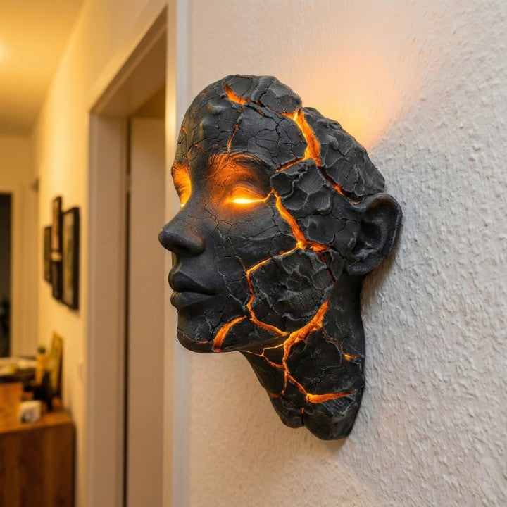 Wandlampe mit menschlichem Gesicht im Lava-Stil 1