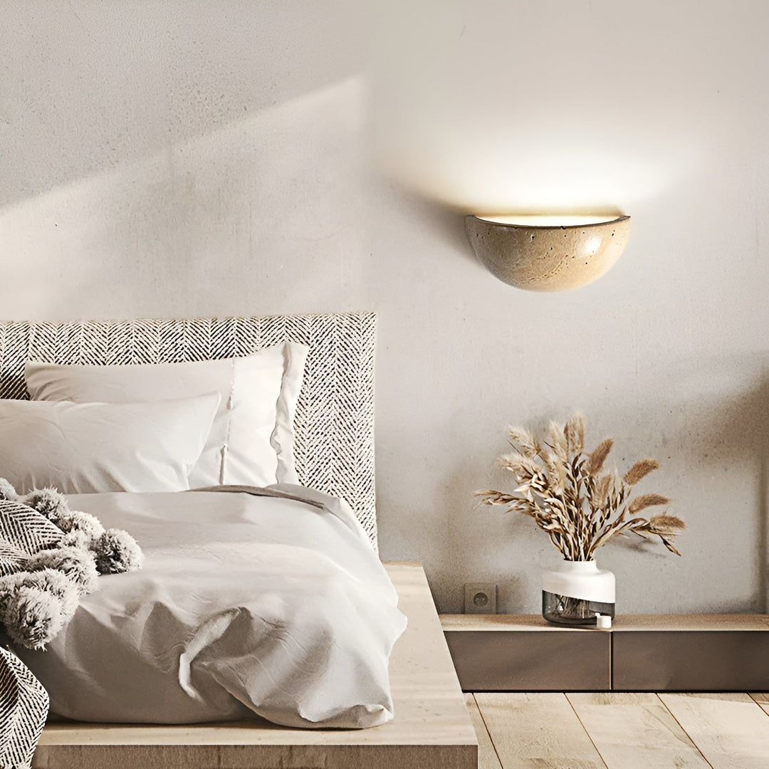 Wandleuchte Innen Halbrund im Wabi-Sabi Stil – LED Wandleuchte für modernes Interieur 4