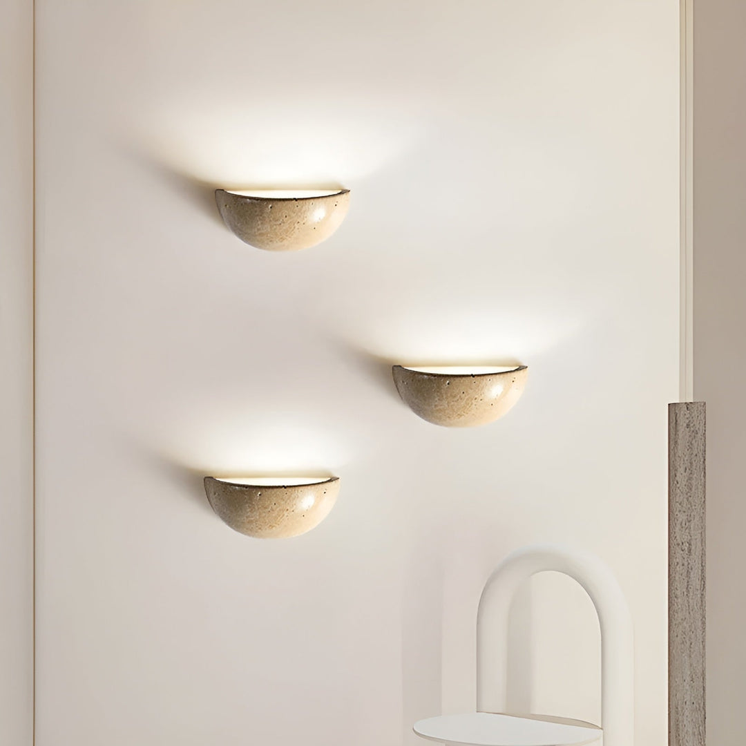 Wandleuchte Innen Halbrund im Wabi-Sabi Stil – LED Wandleuchte für modernes Interieur 5