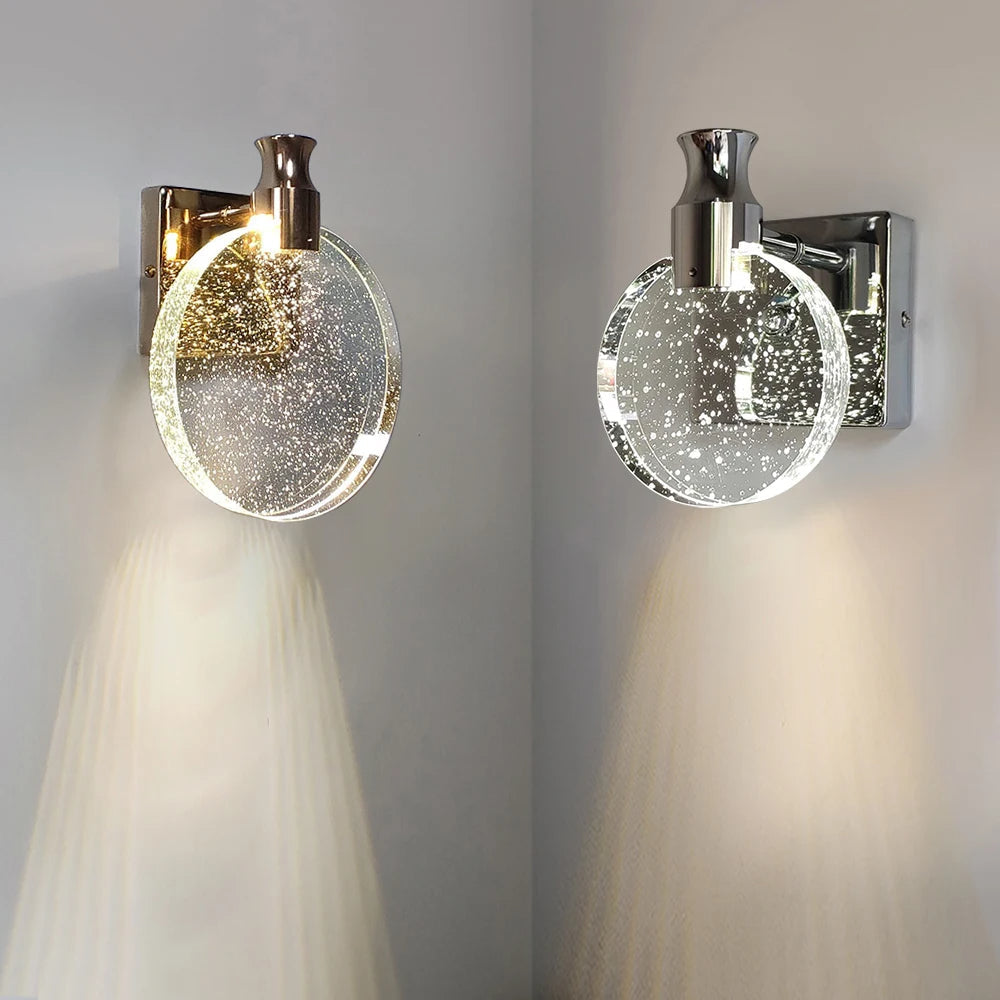 Wandleuchte Modern mit Goldakzenten 1