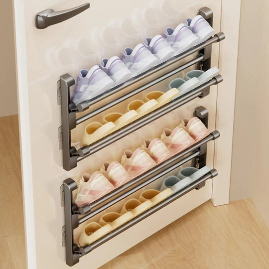 Wandmontiertes Schuhregal mit integriertem Ablaufsystem 0