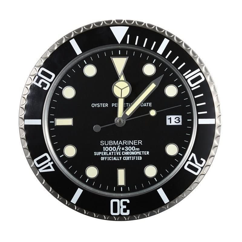 Wanduhr mit Edelstahlrahmen und Leuchtzeigern 1