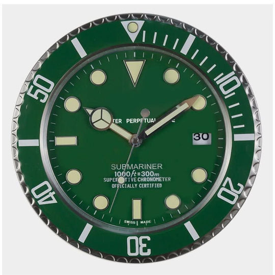 Wanduhr mit Edelstahlrahmen und Leuchtzeigern 5