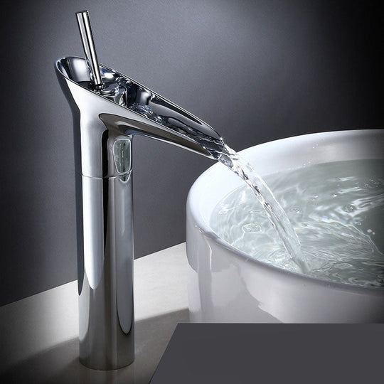 Waschtischarmatur Retro Wasserfall 15