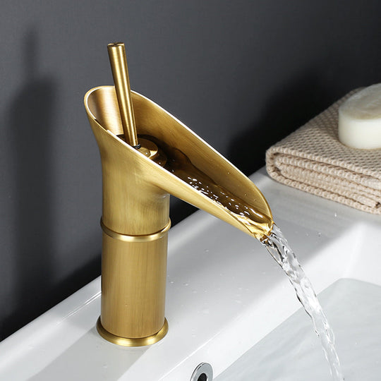 Waschtischarmatur Retro Wasserfall 3